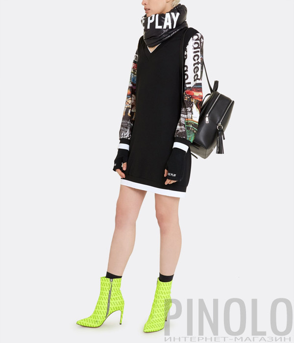 Черное мини-платье ICE PLAY H011P520 с цветными пайетками на рукавах