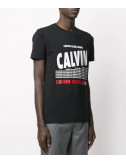 Футболка Calvin Klein Jeans J30J314200 черная с надписями