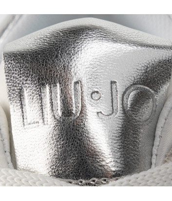 Белые кроссовки LIU JO BA0031 с серебристыми вставками Белые кроссовки LIU JO BA0031 с серебристыми вставками