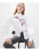 Белая рубашка KARL LAGERFELD 205W1600 с принтом орхидеи