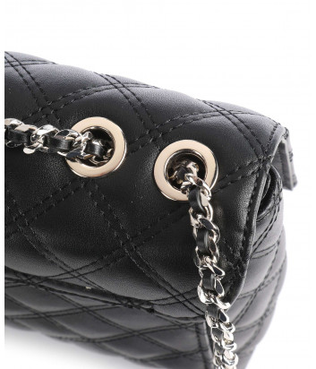 Сумка на цепочке GUESS Cessily HWEV7679210 в стеганной экокоже черная