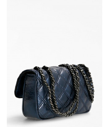Сумка на цепочке GUESS Cessily HWKM7679780 в стеганной экокоже синяя