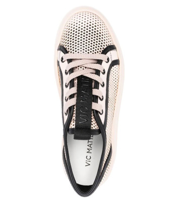 Кожаные кроссовки VIC MATIE Travel с перфорацией бежевые