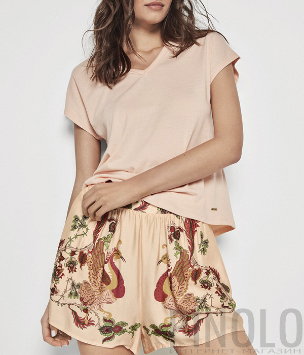 Женский комплект GISELA 2/20011-2/20013 футболка и шорты Женский комплект GISELA 2/20011-2/20013 футболка и шорты