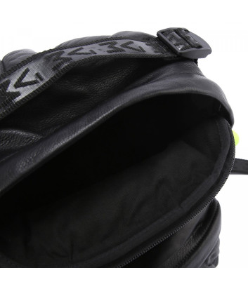 Кожаный рюкзак VIC MATIE 1D0326T черный