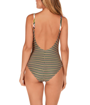 Сплошной купальник DOLORES CORTES 2660 с легкой коррекцией силуэта