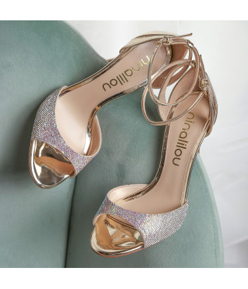 Кожаные босоножки NINALILOU 351022 в кристаллах золотые