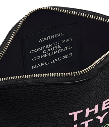 Кожаная косметичка MARC JACOBS The Sticker Patch 2S5SCP003S01 черная с принтом