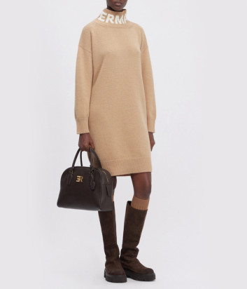 Платье-свитер макси из шерсти ERMANNO FIRENZE D47EQ026E01 с логотипом цвета кэмел