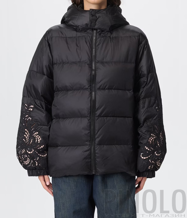 Короткий пуховик TWINSET 252TP2431 с узором на рукавах черный