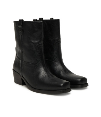 Сапоги с прямым голенищем и квадратным носком WEEKEND Max Mara RANCH черные