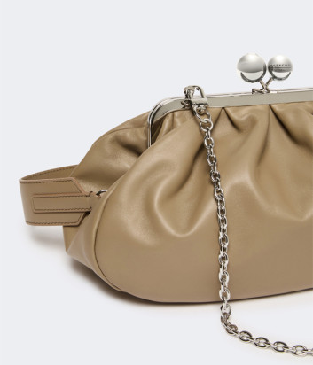 Кожаная сумка WEEKEND Max Mara CUBICO Pasticcino Bag Medium бежевая