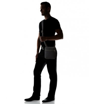 Мужская сумка Armani Jeans 0622FJ4 с надписями по-меньше черная