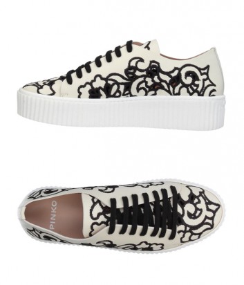 Кожаные кеды Pinko пудровые с черной ажурной вышивкой