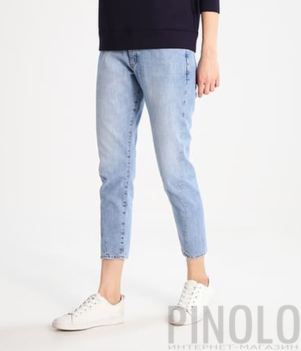 Укороченные джинсы PINKO зауженные к низу голубые