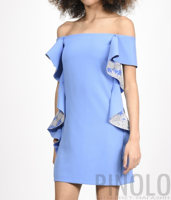 Платье PINKO с открытыми плечиками и крупными рюшами синее