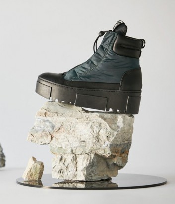 Черные кожаные ботинки Vic Matie с зелеными нейлоновыми вставками на шнурках с фиксатором