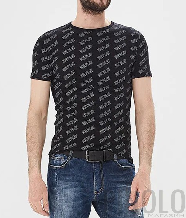 Черная футболка ICE PLAY F017P400 в мелкий принт логотипов